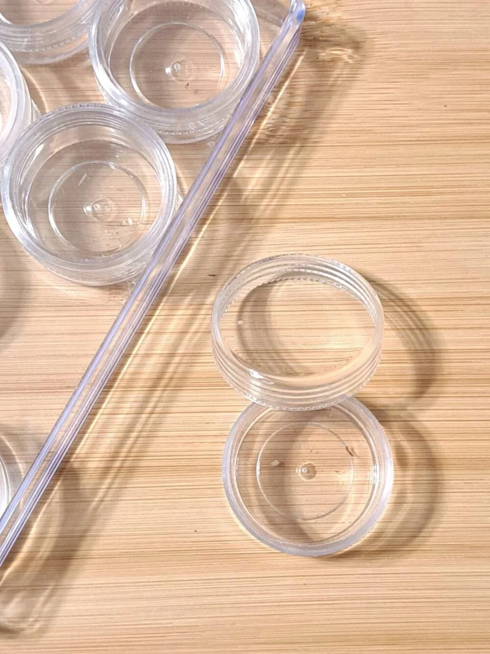 Beadsmith Bead Storage Case with 12 Jars